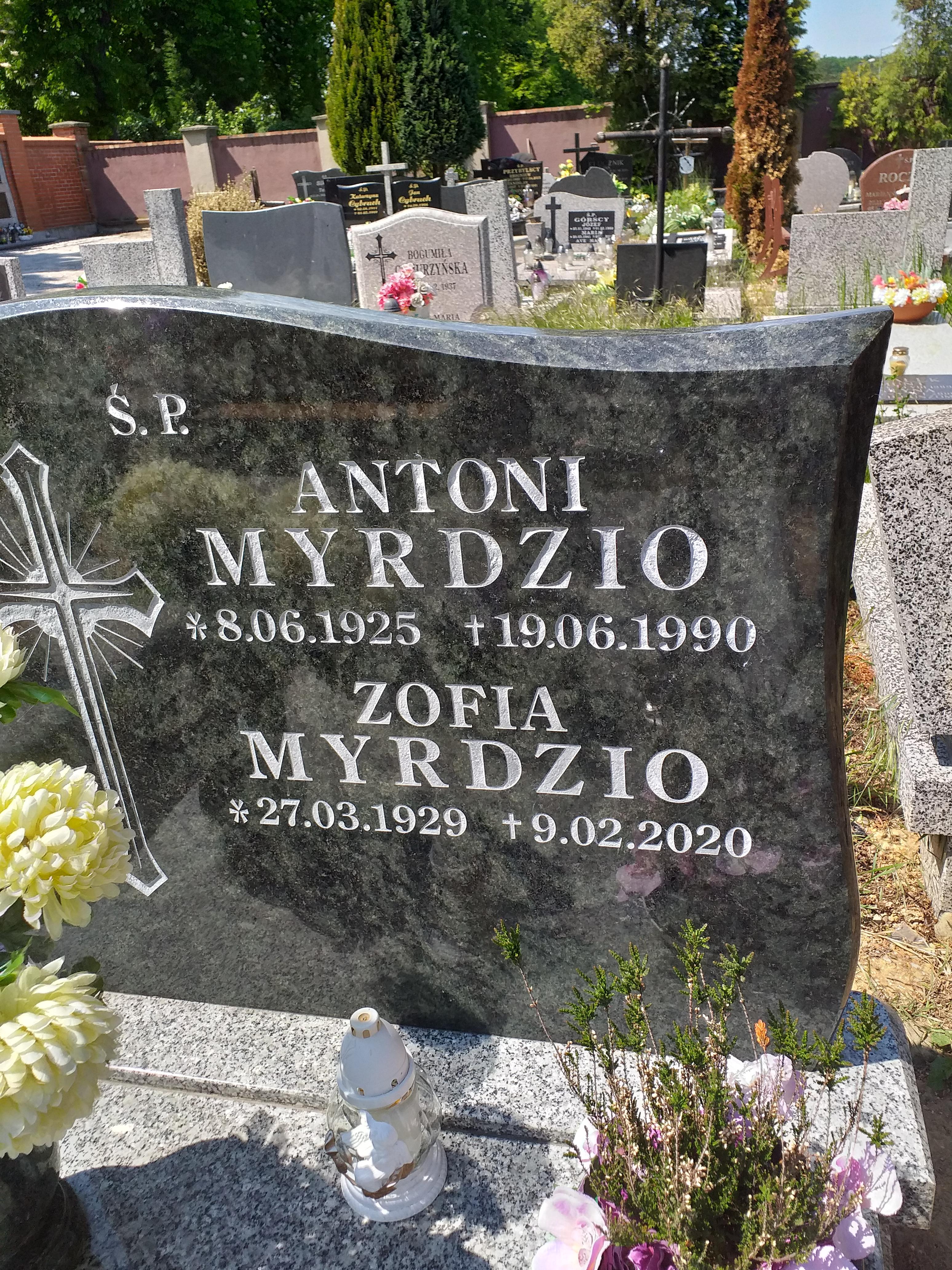 Bogdan Myrdzio 1953 Świdnica - Grobonet - Wyszukiwarka osób pochowanych