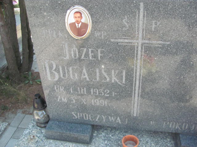 Jacek Bugajski 1960 Świdnica - Grobonet - Wyszukiwarka osób pochowanych