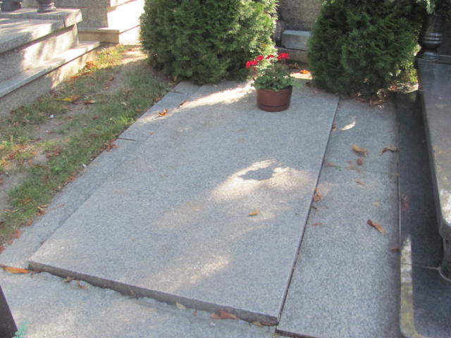 Grób Lech Włodarczyk