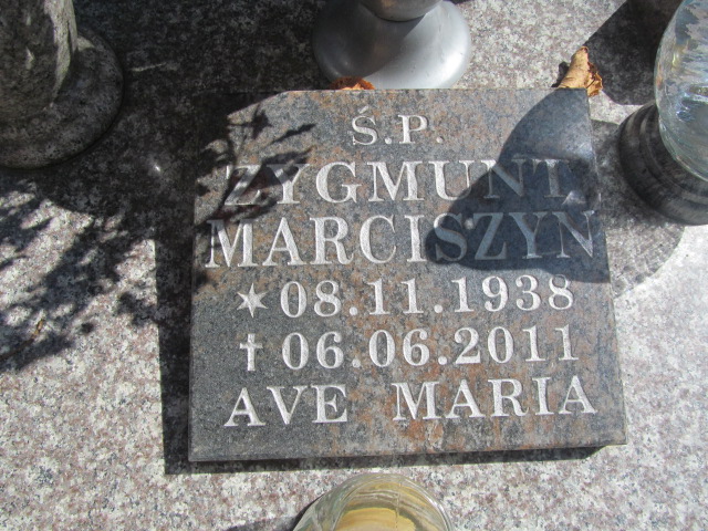 Iwona Marciszyn 1962 Świdnica - Grobonet - Wyszukiwarka osób pochowanych