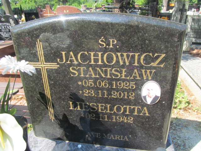 Irena Wiktoria Litwińczuk 1935 Świdnica - Grobonet - Wyszukiwarka osób pochowanych