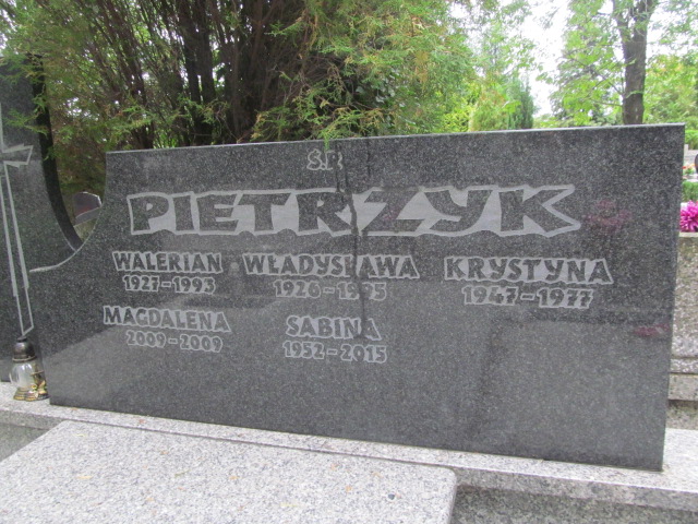 Magdalena Pietrzyk 2009 Świdnica - Grobonet - Wyszukiwarka osób pochowanych