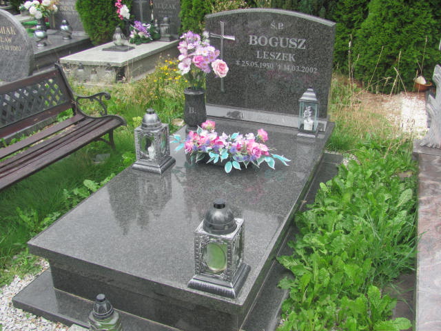 Grób Leszek Bogusz