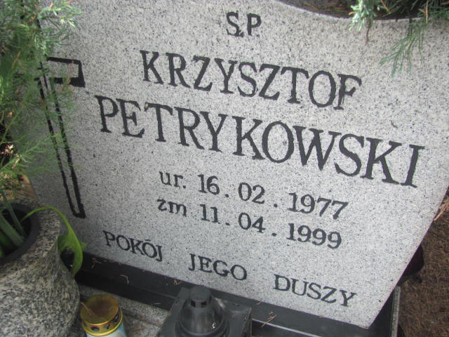 Krzysztof Petrykowski 1977 Świdnica - Grobonet - Wyszukiwarka osób pochowanych