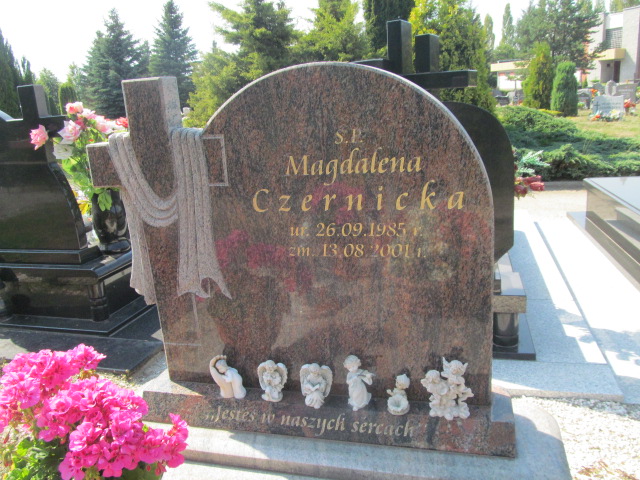 Magdalena Czernicka 1985 Świdnica - Grobonet - Wyszukiwarka osób pochowanych