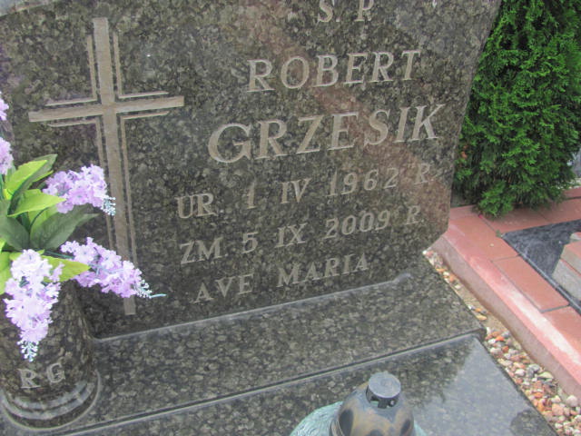 Robert Grzesik 1962 Świdnica - Grobonet - Wyszukiwarka osób pochowanych