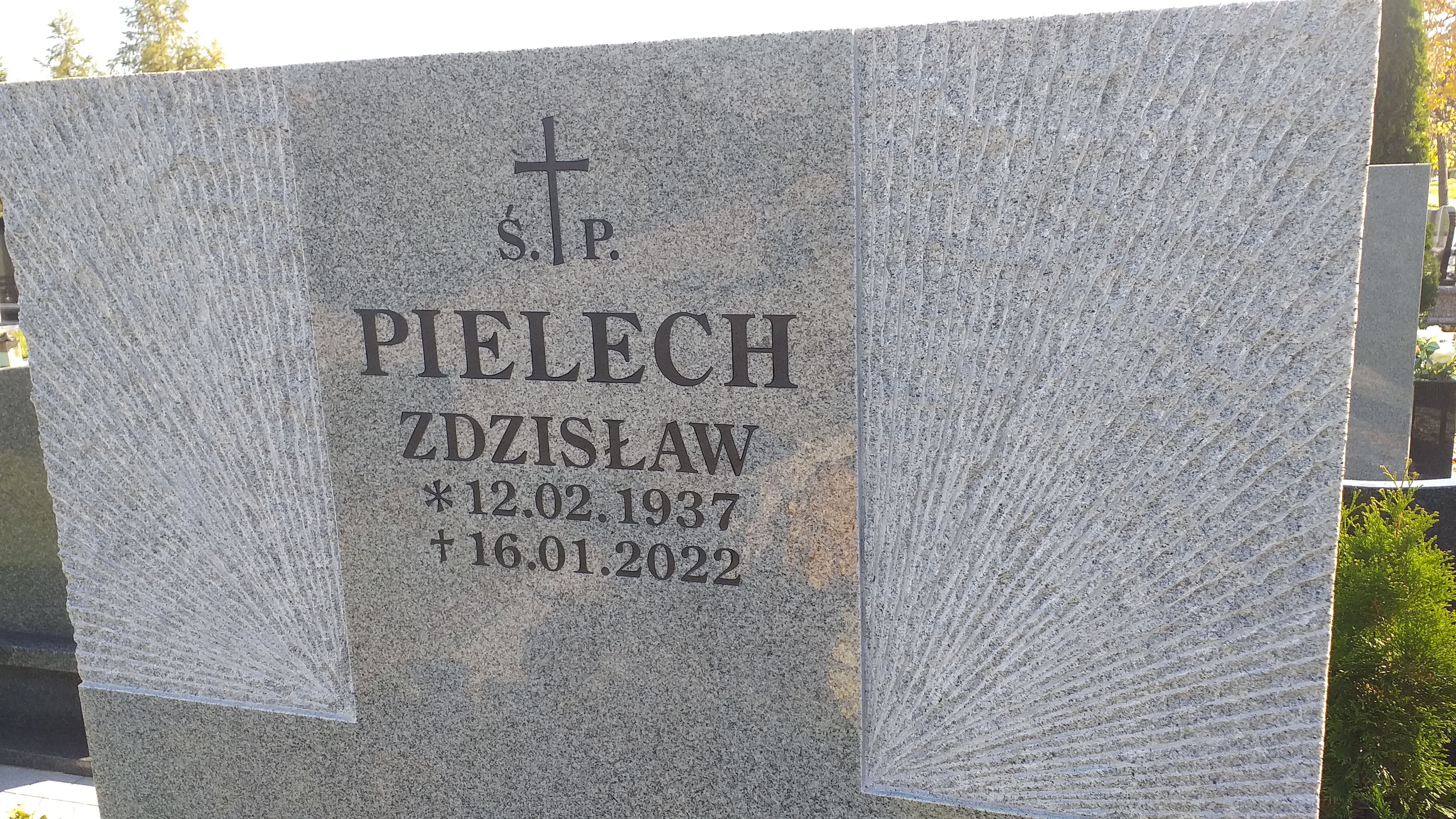 Zdzisław Pielech 1937 Świdnica - Grobonet - Wyszukiwarka osób pochowanych